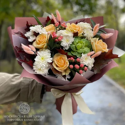 Купить Букет 31 белая калла в крафте R738 в Москве, цена 9 550 руб.