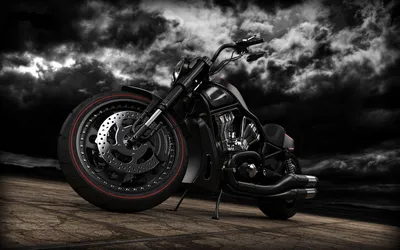 Обои на рабочий стол Мотоцикл Harley Davidson на фоне неба в облаках, обои  для рабочего стола, скачать обои, обои бесплатно