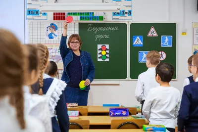 Один дома: родители школьников возмущены отсутствием продленки после уроков  в Новосибирске | Infopro54 - Новости Новосибирска. Новости Сибири