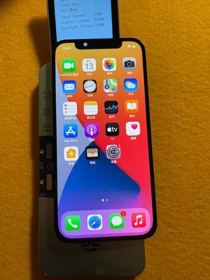 Посмотрите на новый кнопочный телефон Nokia 150 за $30 | РБК Life