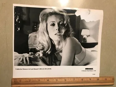 Катрин Денёв: изящество и элегантность в каждой фотографии