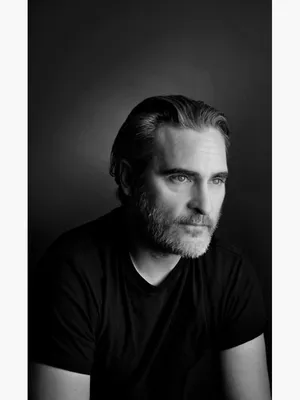 Актерский гений: Хоакин Феникс в фотоэпизоде 