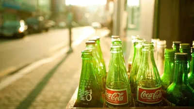 Обои miscellaneous, bottle, coca cola, smoke на рабочий стол