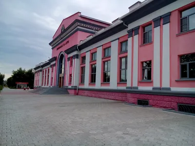 В Комсомольске-на-Амуре загорелся склад на площади две тысячи \"квадратов\" -  РИА Новости, 27.08.2022