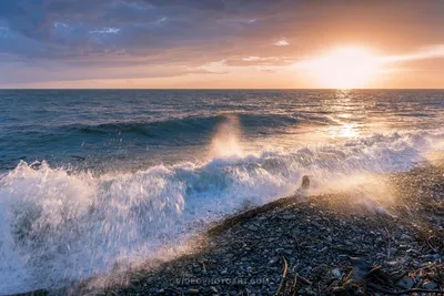 Обои на рабочий стол Рассвет над морем, by videophotoart com, обои для  рабочего стола, скачать обои, обои бесплатно