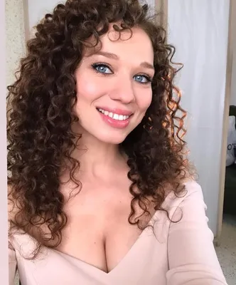 Загадочная Ксения Теплова на фото