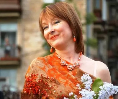 Лариса Удовиченко: фото на айфон в высоком качестве