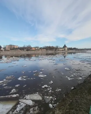 Ледоход на реке Зея. Площадка строительства нового моста - ЗЕЙСКИЙ МОСТ