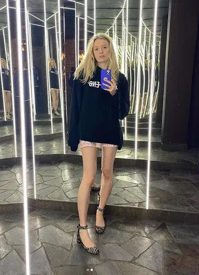 Лена Тронина на фото: идеальные обои для вашего смартфона