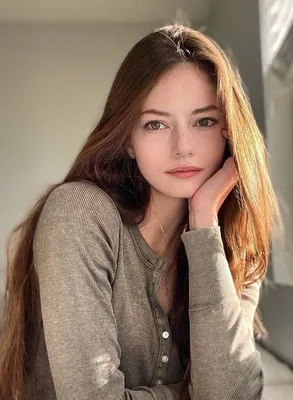 Нежность и элегантность Маккензи Фой в каждой фотографии