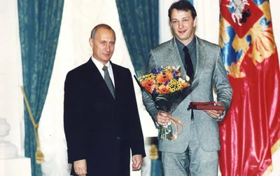 Фотографии Марата Башарова: выберите подходящий размер изображения