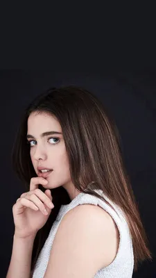 Уникальные фотографии Маргарет Куэлли для загрузки в формате JPG, PNG, WebP
