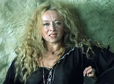 Загадочная и очаровательная: Маргарита Терехова на фото