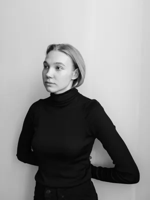 Обои на телефон с Мариной Васильевой