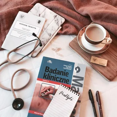 White Coat Couple (@whitecoatcouple) • Фото и видео в Instagram | Medicine  studies, Medicine, Study