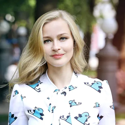 Фото Михаила Тройника на iOS: стильный интерфейс для поклонников звезды