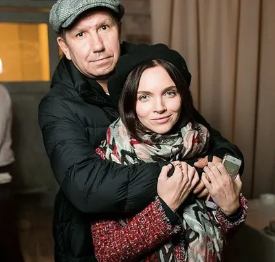 Скачать бесплатные фотографии Натальи Земцовой на айфон
