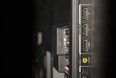Нет HDMI на ноутбуке? Как вывести изображение и звук на телевизор? | Об IT  простыми словами. | Дзен