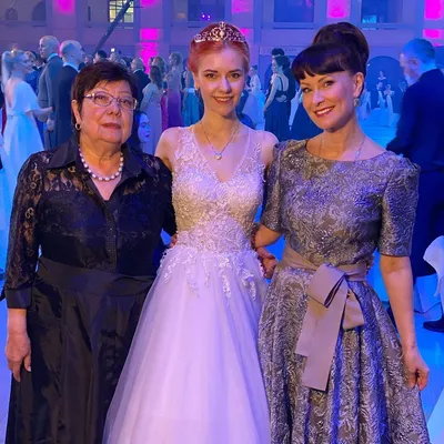 HD фото Нонны Гришаевой 2024 года