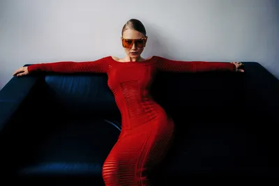 Оксана Акиньшина на экране вашего устройства: фото для скачивания