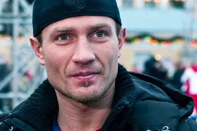 Павел Костомаров: великий актер на фоне золотистого заката