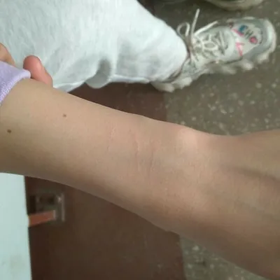 X 上的 Жмых：「Я блять ненавижу себя #селфхарм #порезы #cuts  https://t.co/DJHH7cadjL」 / X