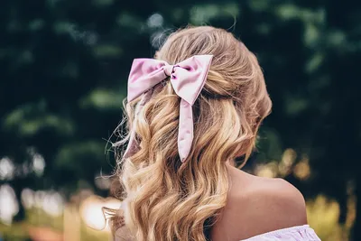 Какую причёску сделать на Новый год 2024: стильные образы для дам.. |  Fashion Club | Дзен