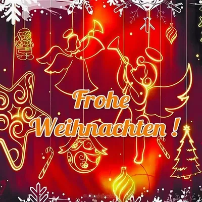 Доске С Текстом На Немецком Языке Frohe Weihnachten Средства С Рождеством.  Рождественская Елка С Розовым Кварцем Шары И Эффект Боке. Подарки Или  Подарки В Передней Части Цемента Фоне. Фотография, картинки, изображения и