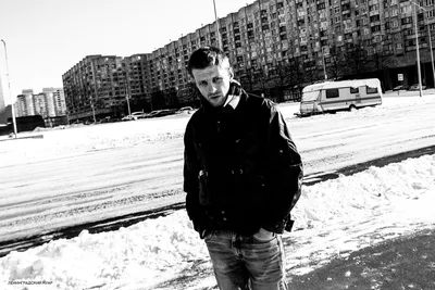 Скачать обои с Семёном Серзиным: бесплатно и в высоком качестве