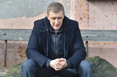 Фото Сергея Горобченко в формате WebP - выберите удобный размер