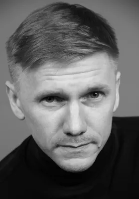 Фото Сергея Новосада, демонстрирующее его искусство
