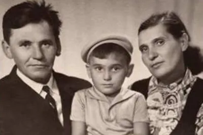 Величие театра: Сергей Пускепалис на фото из популярной пьесы
