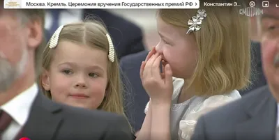 4K обои с Софьей Эрнст