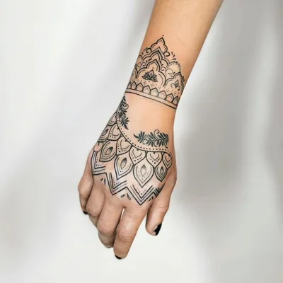 Тату на Кисти для Мужчин - Мужские Тату на Кисти | Tattoo-ideas.ru