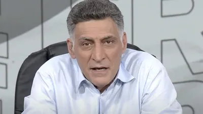 Пленительный артист: Фото Тигран Кеосаян