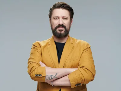Уникальные обои Виктора Логинова: выбирай размер и формат