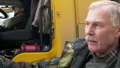 Баллада театральной сцены: волшебный мир Владимира Гостюхина на фото