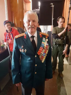 Фото Владимира Гостюхина в макроразрешении