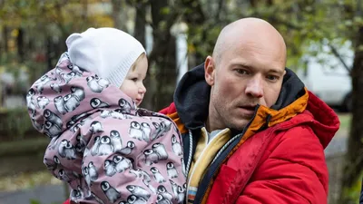 Gif фотки Владимир Селиванов: оживите свой экран с популярными гифками актера