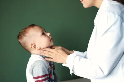 Подчелюстные лимфоузлы увеличены: причины, фото | Dental Art