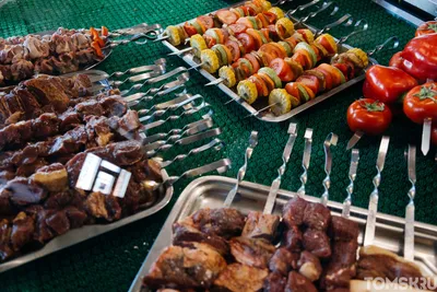 Жигули Бар - Для приготовления шашлыка, мы используем мясо исключительно  высшего сорта ✨👌 Перед готовкой, абсолютно все ингредиенты проходят  проверку на свежесть и качество в строгом порядке, после чего дело остается  за