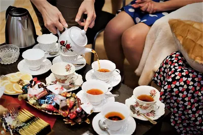 Зашла к подружке на чай, а она меня накормила вкусным ужином | Лабиринты  Лейлы | Дзен
